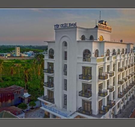 Khach San Yen Chau Hotell Chau Doc Eksteriør bilde
