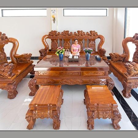 Khach San Yen Chau Hotell Chau Doc Eksteriør bilde