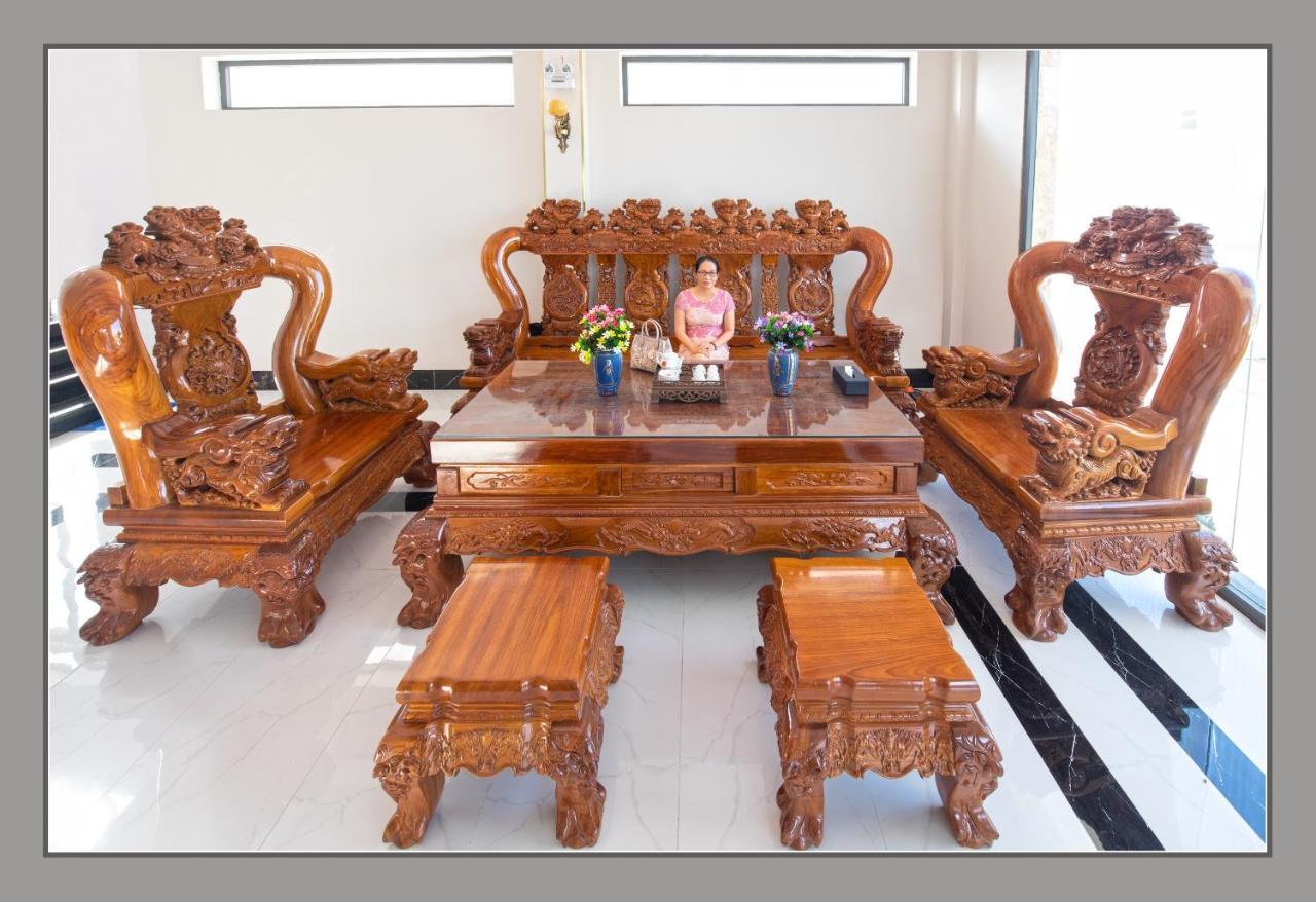 Khach San Yen Chau Hotell Chau Doc Eksteriør bilde