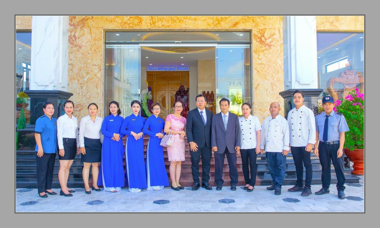 Khach San Yen Chau Hotell Chau Doc Eksteriør bilde