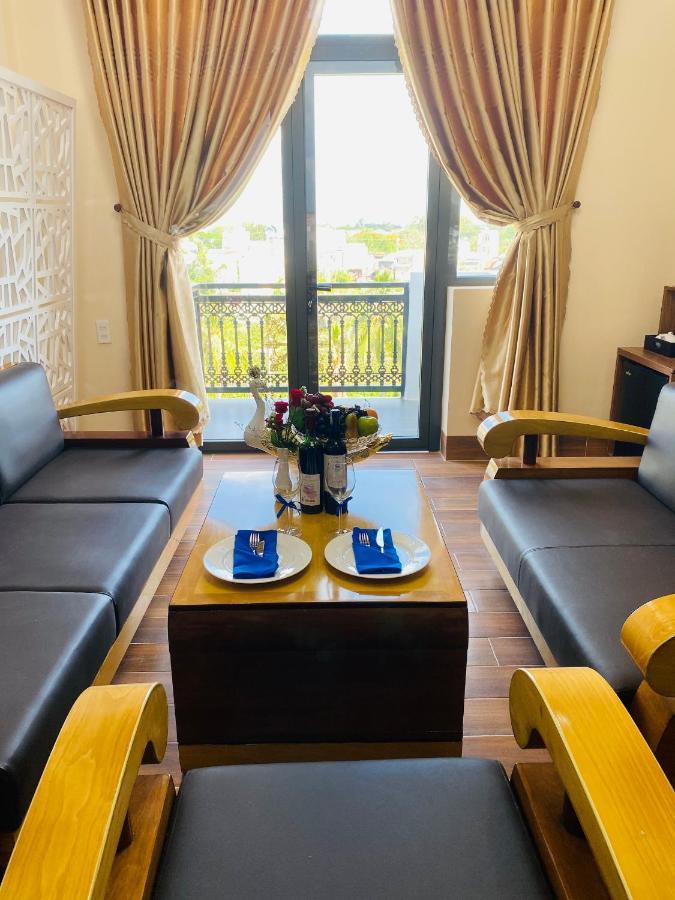 Khach San Yen Chau Hotell Chau Doc Eksteriør bilde