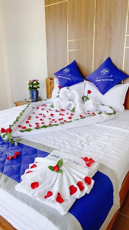 Khach San Yen Chau Hotell Chau Doc Eksteriør bilde