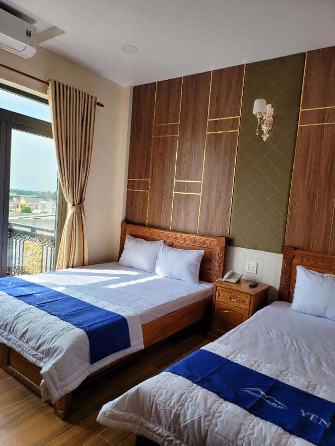 Khach San Yen Chau Hotell Chau Doc Eksteriør bilde
