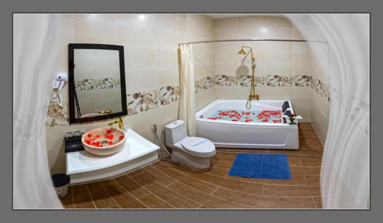 Khach San Yen Chau Hotell Chau Doc Eksteriør bilde